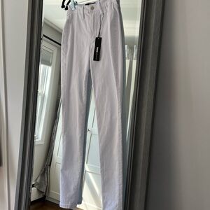 Fashion Nova light weight white skinny jeans size 0 brand new with tags